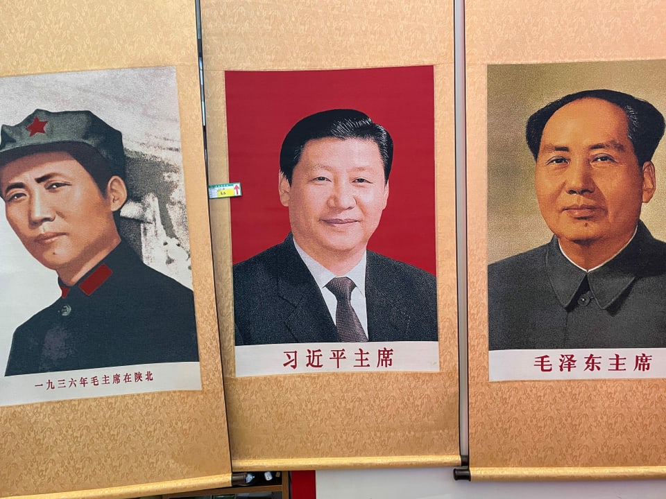 Souvenirs mit Mao und Xi