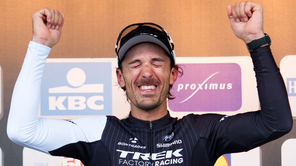 Fabian Cancellara muss sich nach dem Gewinn der Flandern-Rundfahrt ein paar Tränen verkneifen.