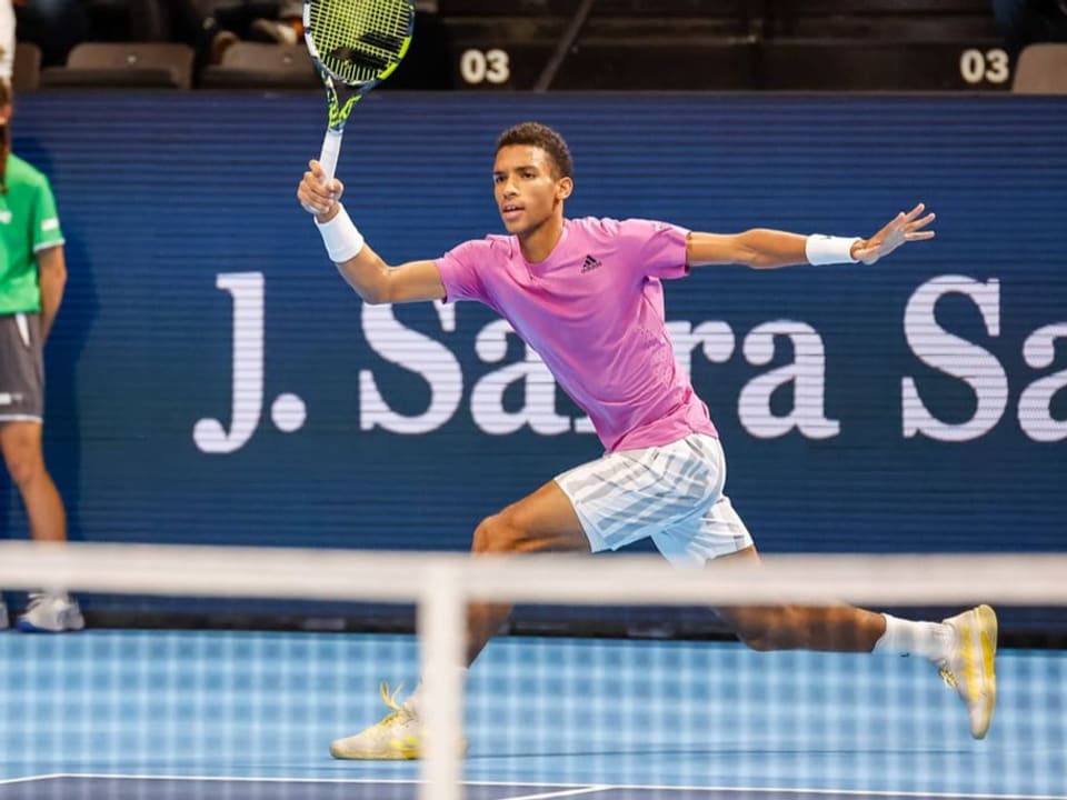 Setzte sich zum Auftakt gegen Marc-Andrea Hüsler durch Felix Auger-Aliassime.