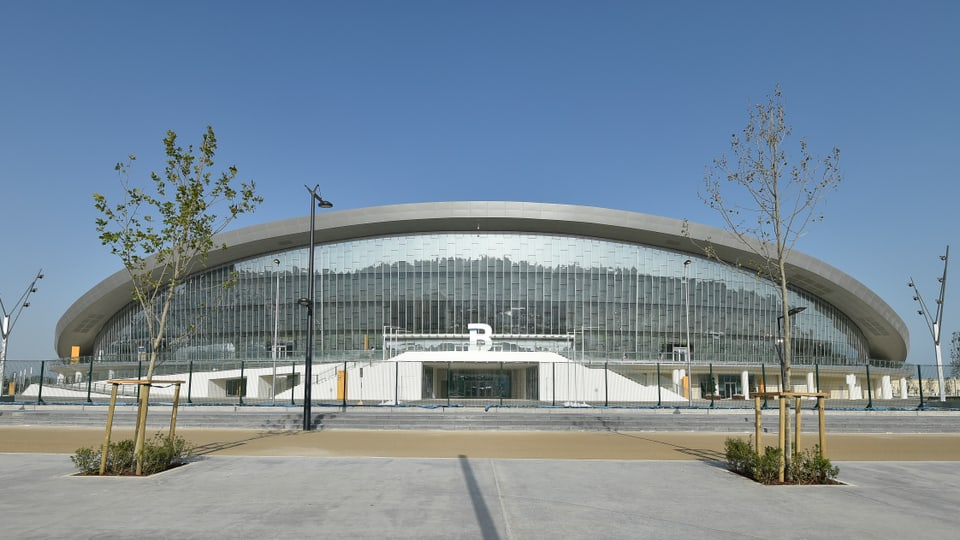 Blick auf das «Baku Aquatics Center»