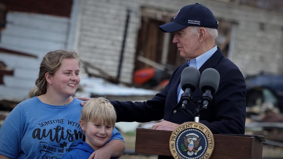 Biden mit Betroffenen