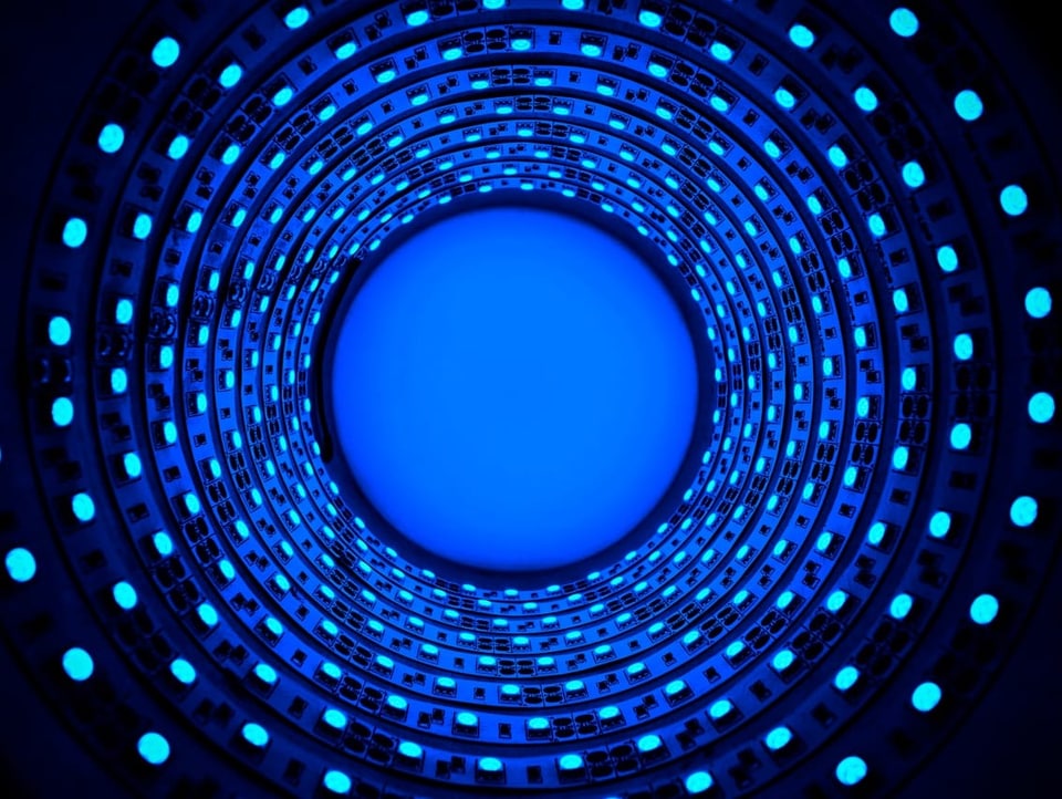 Blaue Spirale, UV-Reaktor