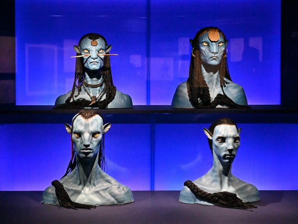 Köpfe von Avatar-Figuren sind zu sehen