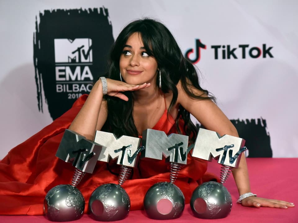 Die 21-jährige US-Sängerin Camila Cabello war für sechs Preise nominiert und gewann vier. 