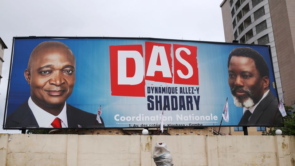 Der Kandidat der Regierungspartei Emanuel Ramazani Shedary (l.) und Joseph Kabila.