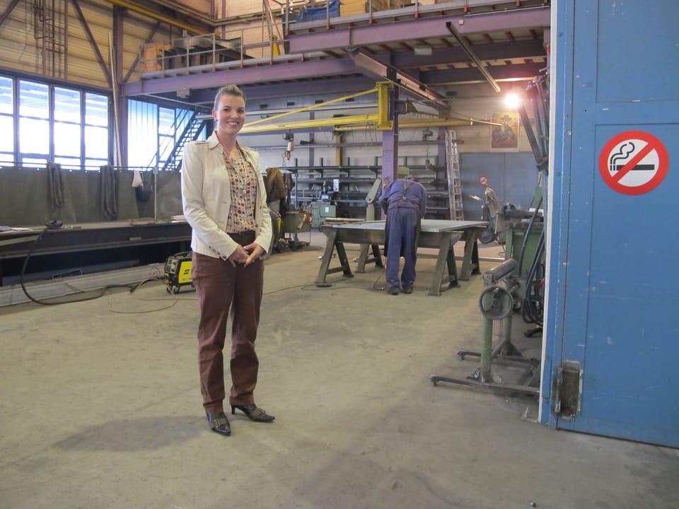 Diana Gutjahr in ihrer Produktionshalle.