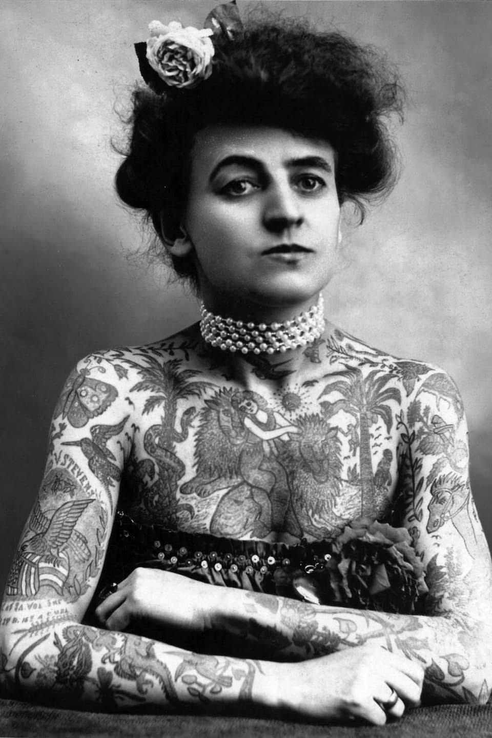 Maud Stevens Wagner, Tattoo-Künstlerin aus den USA.