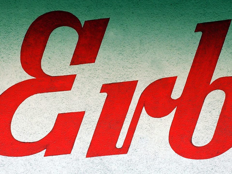 Das Erb-Logo: Rote Schrift auf weissem Grund.