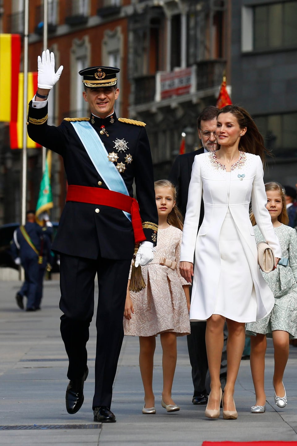 König Felipe mit Königin Letizia, nach seiner Krönung in Madrid, genau vor einem Jahr.