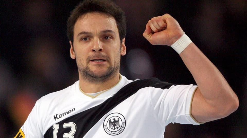 Der künftige Kadettentrainer jubelt an der WM 2007 über ein Goal.