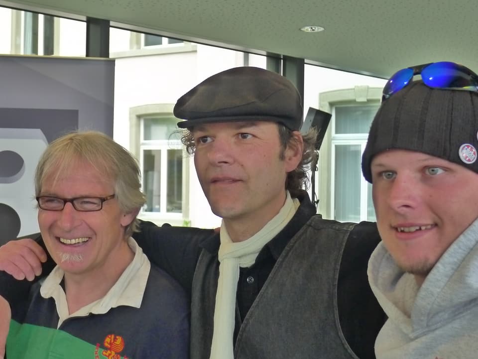 Zu sehend sind Daniele, Bernd und Marco, die drei Gastgeber von Radio Narrenfreiheit.