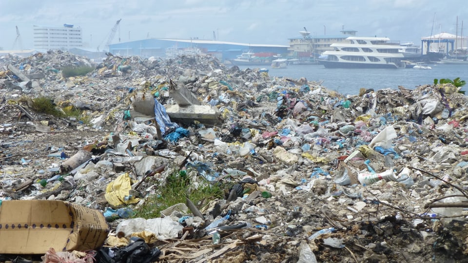 Auf der Insel Tilafushi liegt der ganze Abfall der Touristen und Bewohner.