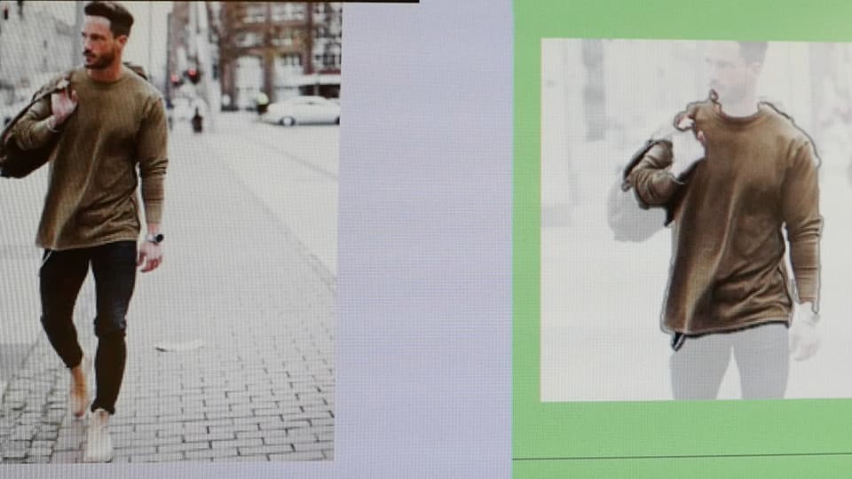 Zwei Bilder eines Mannes mit Pullover, rechts ist der Pullover durch ein Computerprogramm hervorgehoben.