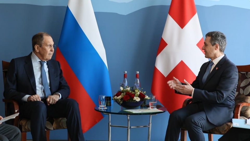 Archivbild: Zeigt den russischen Aussenminister Sergej Lawrow und den Bundespräsident der Schweiz, Ignazio Cassis.