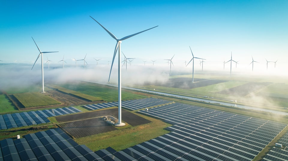 Sonne und Wind sollen ab 2030 rund 40 Prozent zum Strommix beitragen.