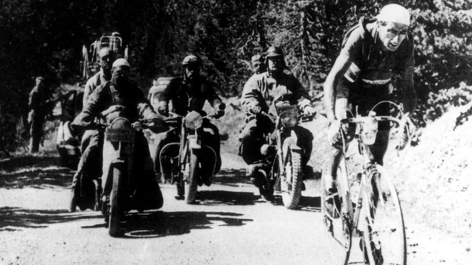 Fausto Coppi 1951 im Aufstieg zum Col d'Izoard.