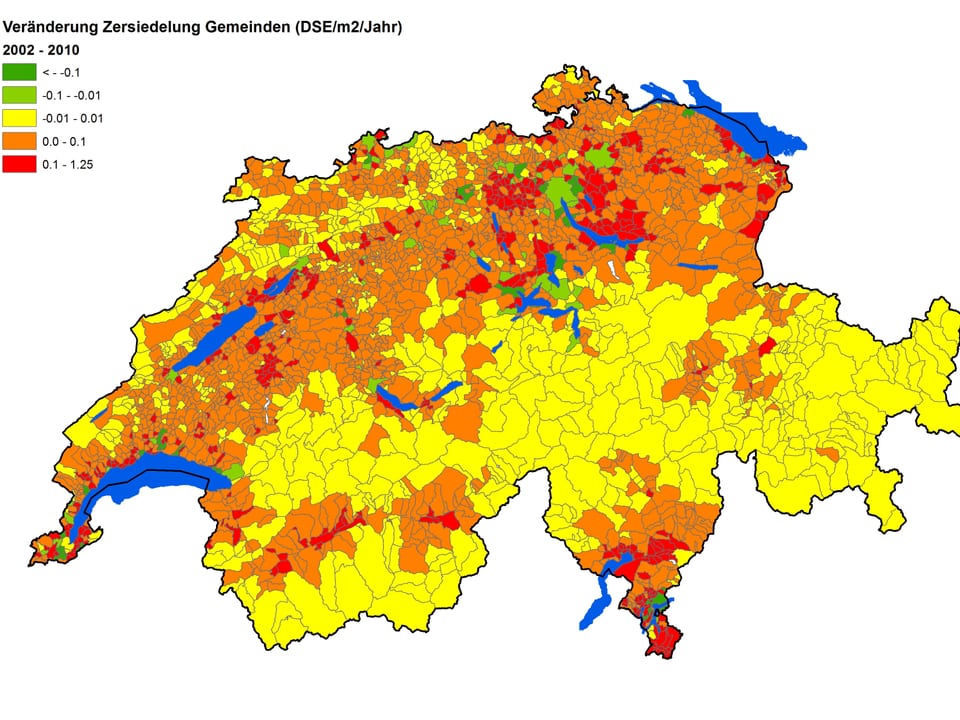 Schweizer Karte mit eingefärbten Gemeinden, je nach Zunahme der Zersiedelung