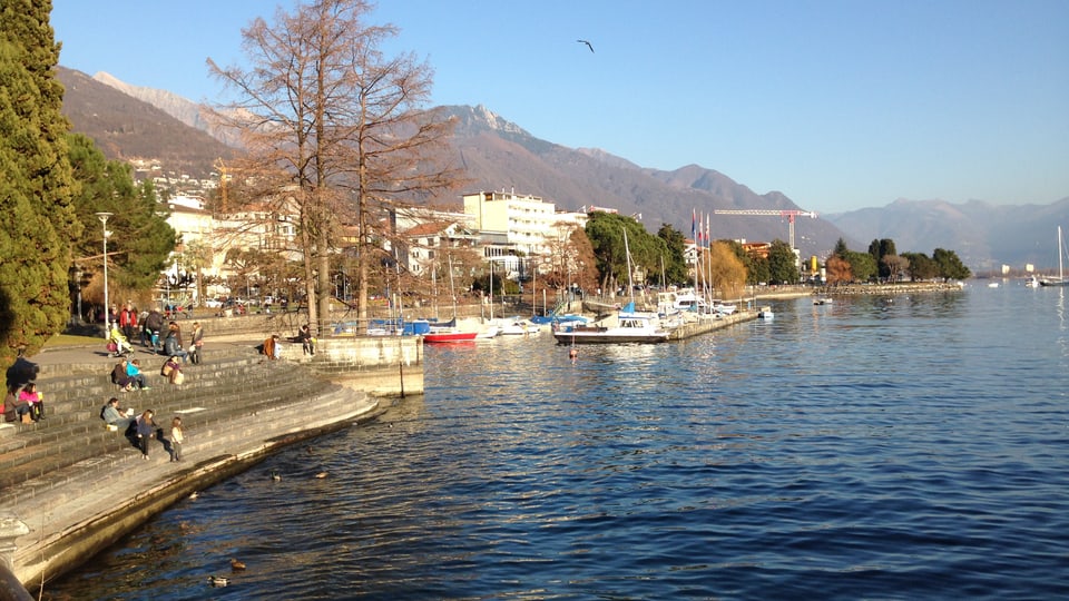 Nach der langen Trockenheit ist der Seespiegel des Lago Maggiores stark gesunken.