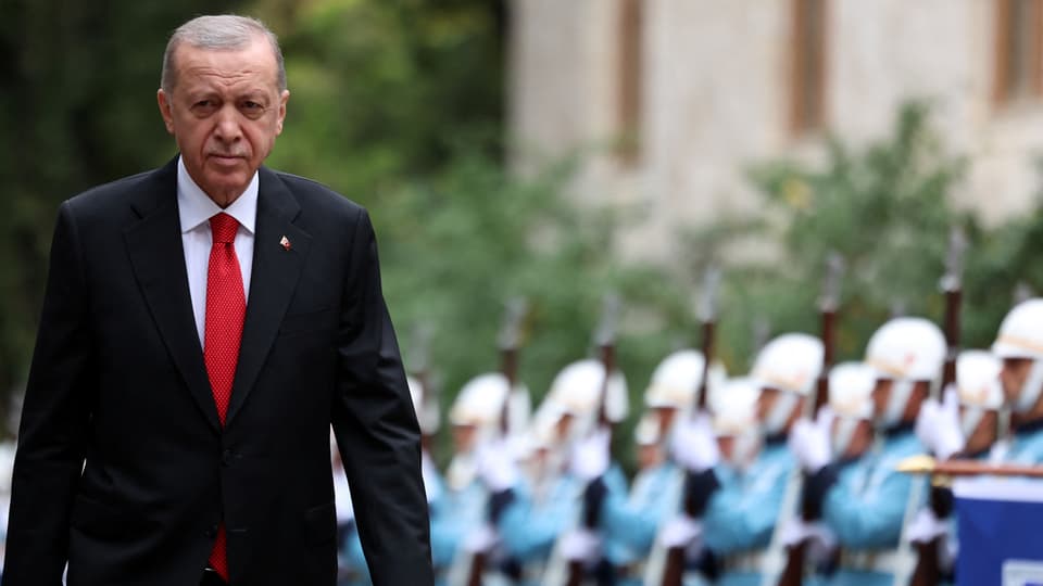 Türkischer Präsident vor Eherengarde