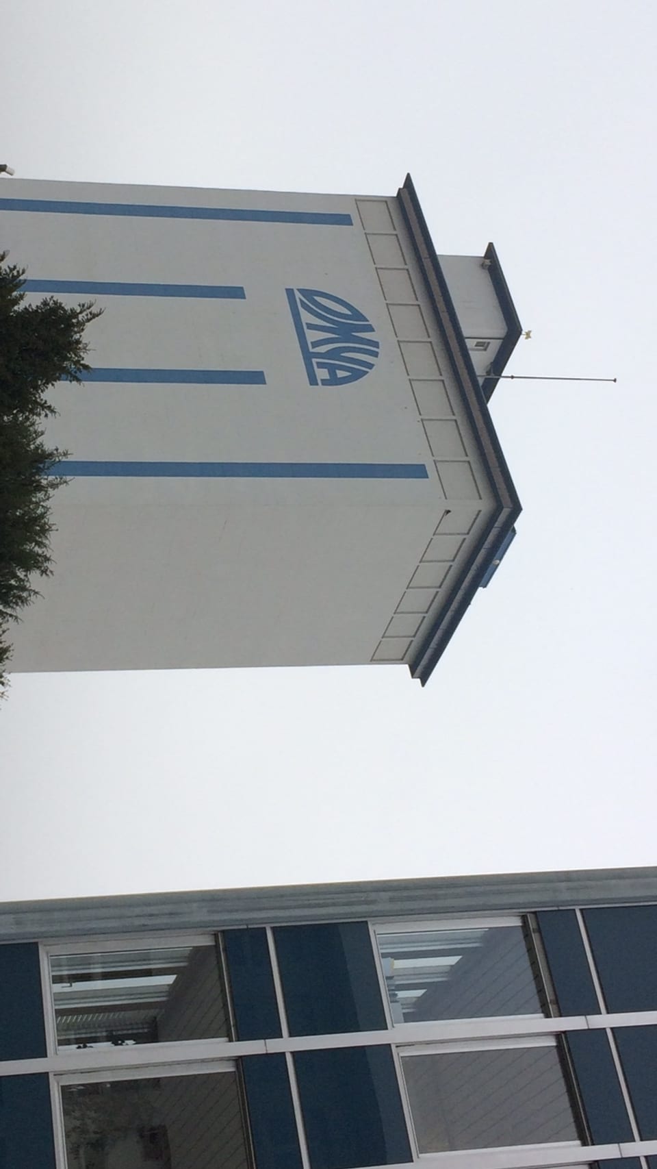 Gebäude mit Omya-Logo