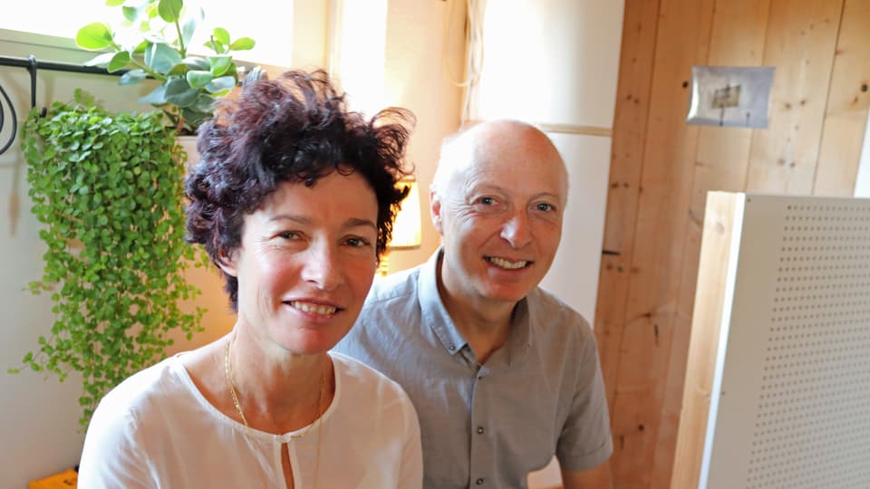 Rita und Walter Kaufmann-Kunz stellen ihr Wohnzimmer für ein Konzert zur Verfügung.