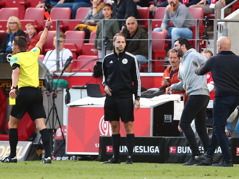 Mainz-Trainer Sandro Schwarz sieht Gelb-Rot
