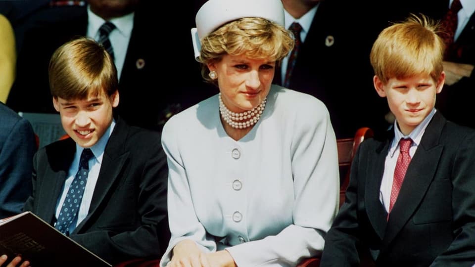 Lady Diana mit ihren beiden Söhnen William und Harry.