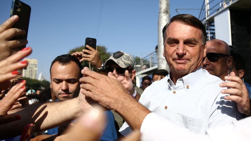 Bolsonaro macht Wahlkampf mit einem Sozialprogramm