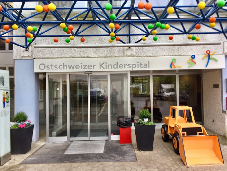 Das Ostschweizer Kinderspital in St. Gallen hat die neue App für dicke Kinder entwickelt.