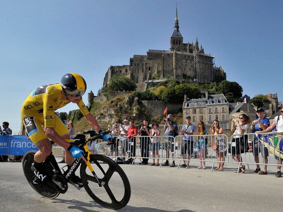 Mit Rang 2 im Zeitfahren nach Mont Saint-Michel baut Chris Froome seinen Vorsprung deutlich aus. Geschlagen wird er nur von Tony Martin.