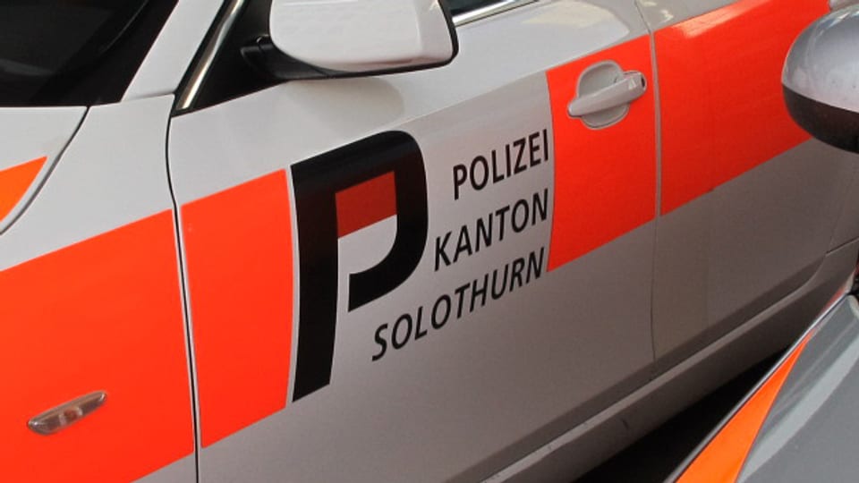Fahrzeug der Kapo Solothurn mit Schriftzug.