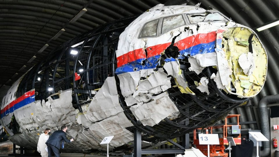 FlugzeugAbschuss MH17 Drei Angeklagte wegen Mordes zu lebenslanger