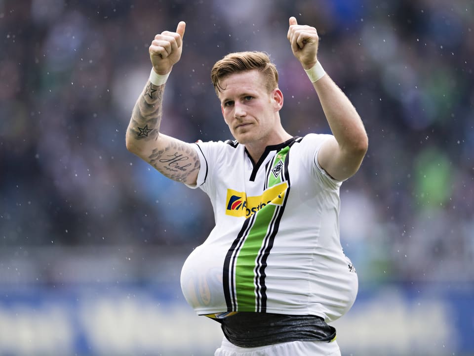 Der Offensivspieler feierte sein Tor zum 3:1-Schlussresultat gegen Hoffenheim mit einem «Babybauch».