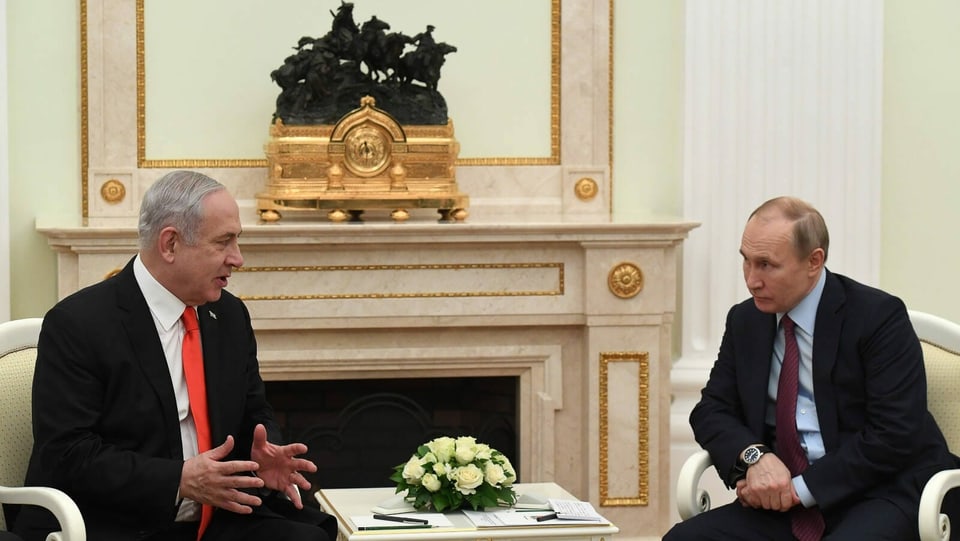 Netanjahu (links) bei Putin