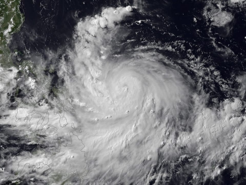 Satellitenbild des Taifuns Rammasun.
