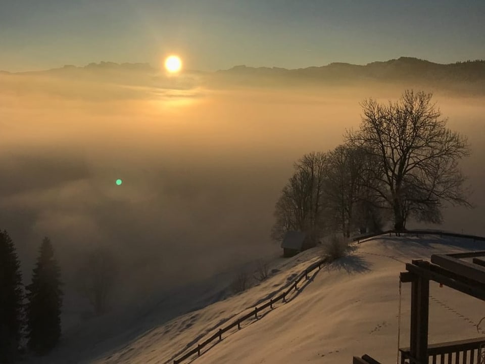 Einsiedeln / SZ Hochnebelmeer