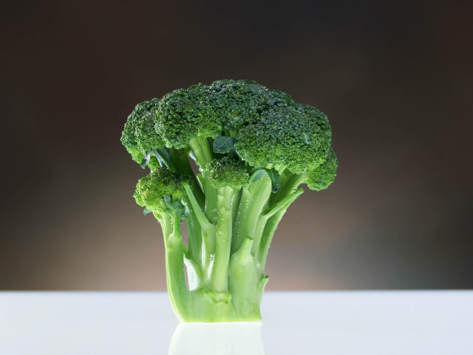 roher Broccoli-Strunk