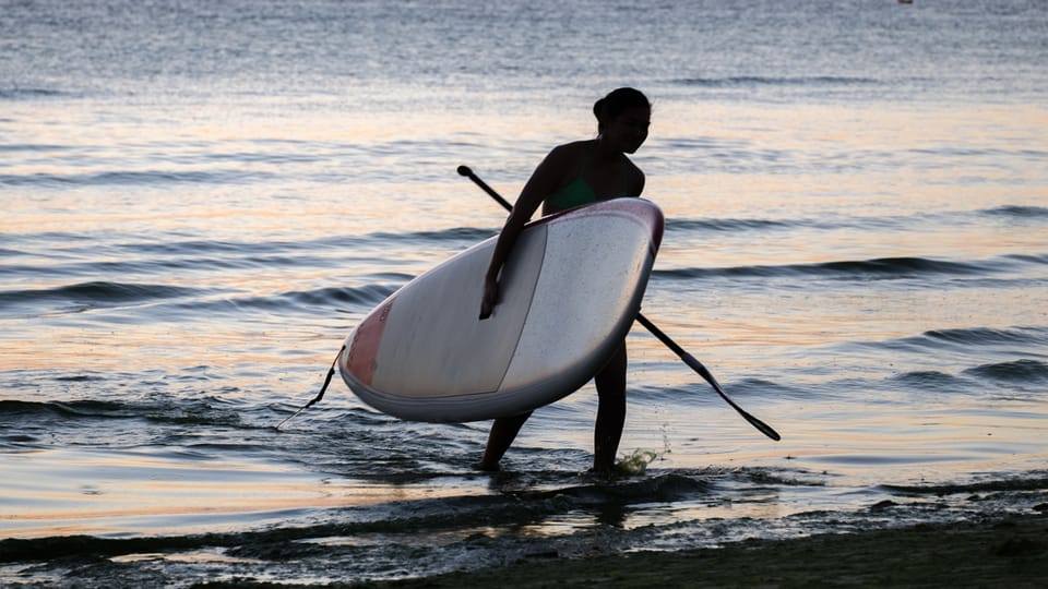 Sportausrüstung im Flugzeug StandupPaddle ein SportgerätExot bei
