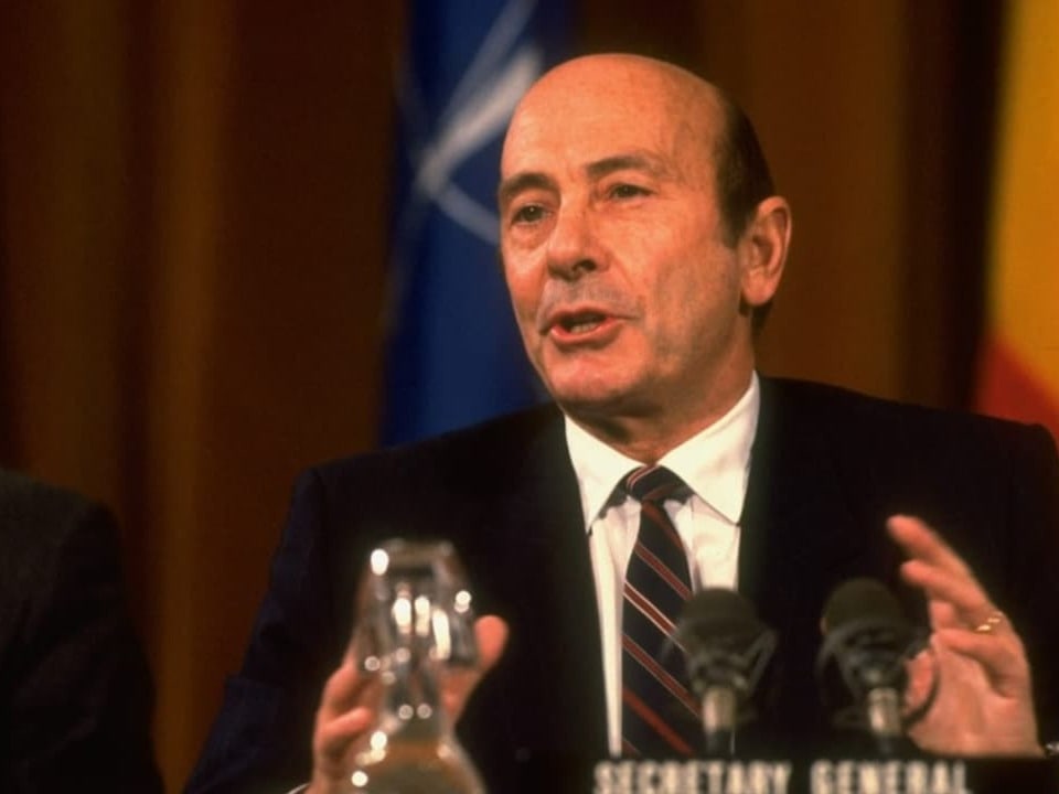 Manfred Warner, former Secretary General of NATO