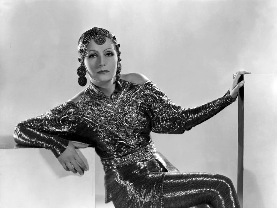 Greta Garbo als Mata Hari