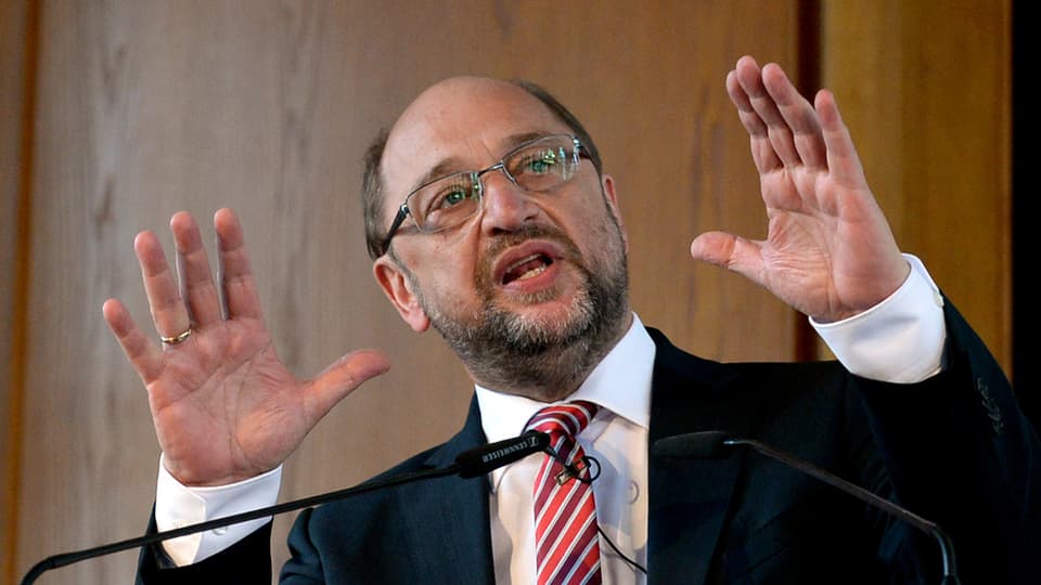 Wahlkampf in Deutschland: Merkel wirkt entspannt, Schulz scheint leidenschaftslos