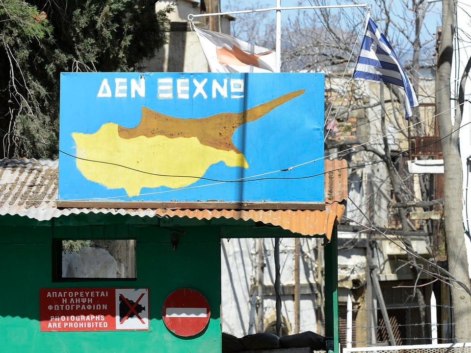 Grenzposten mit der Aufschrift «ich vergesse nicht» in der Innenstadt von Nikosia.