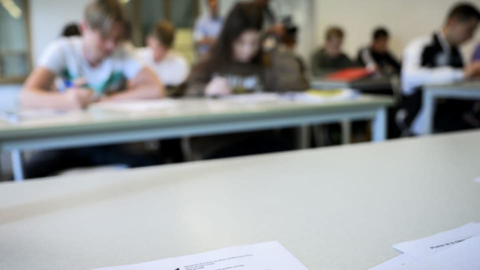 Ukrainische Schülerinnen in der Schweiz
