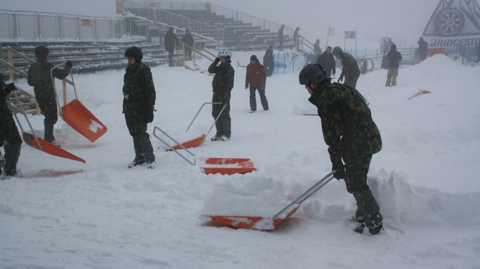 Militär im Einsatz bei den Männer-Rennen im Februar 2014.