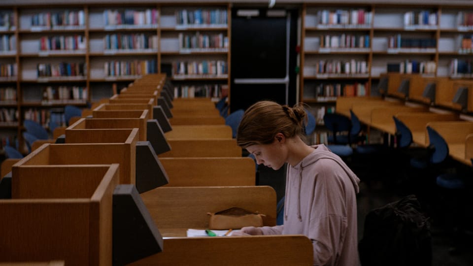 FilmReview Eine lesbische Liebe weckt übernatürliche Kräfte Radio SRF Virus SRF