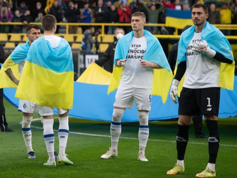 Dynamo Kiew bei einem Auftritt im Dortmunder Signal-Iduna-Park.