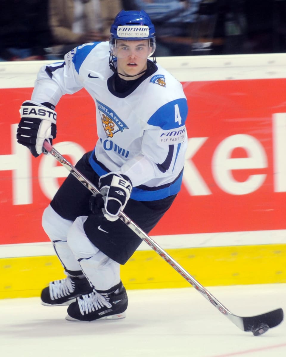 Der finnische Verteidiger ist von seinem Stammverein Ilves Tampere ins Landwassertal gekommen. Zwischen 2007 und 2010 kam er zu insgesamt 103 Einsätzen in der NHL. Beim HCD unterzeichente er einen Einjahres-Vertrag.