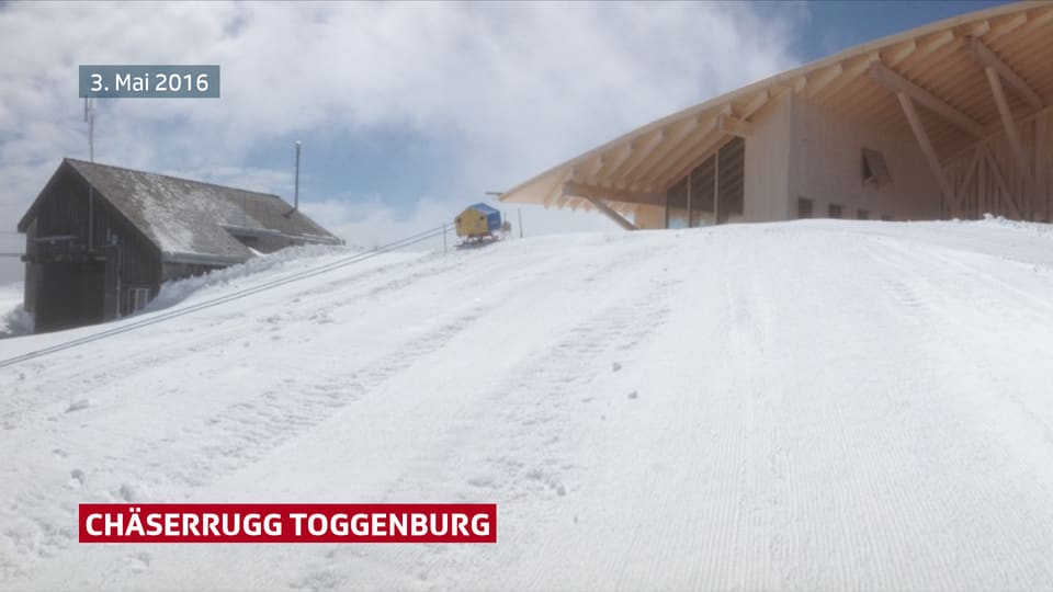 Bergstation Chäserrugg: Von Frühling keine Spur. Es liegt noch viel Schnee.