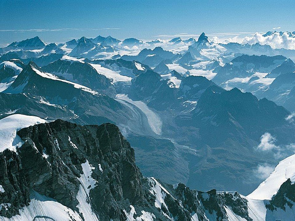 Blick auf die Walliser Alpen.