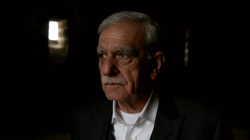 Ahmed Türk ist einer der abgesetzten kurdischen Bürgermeister.